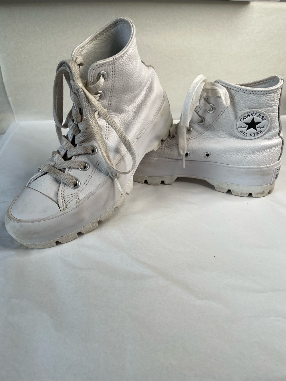 Converse White Leather‎ Lug-Sole High-Top Sneakers